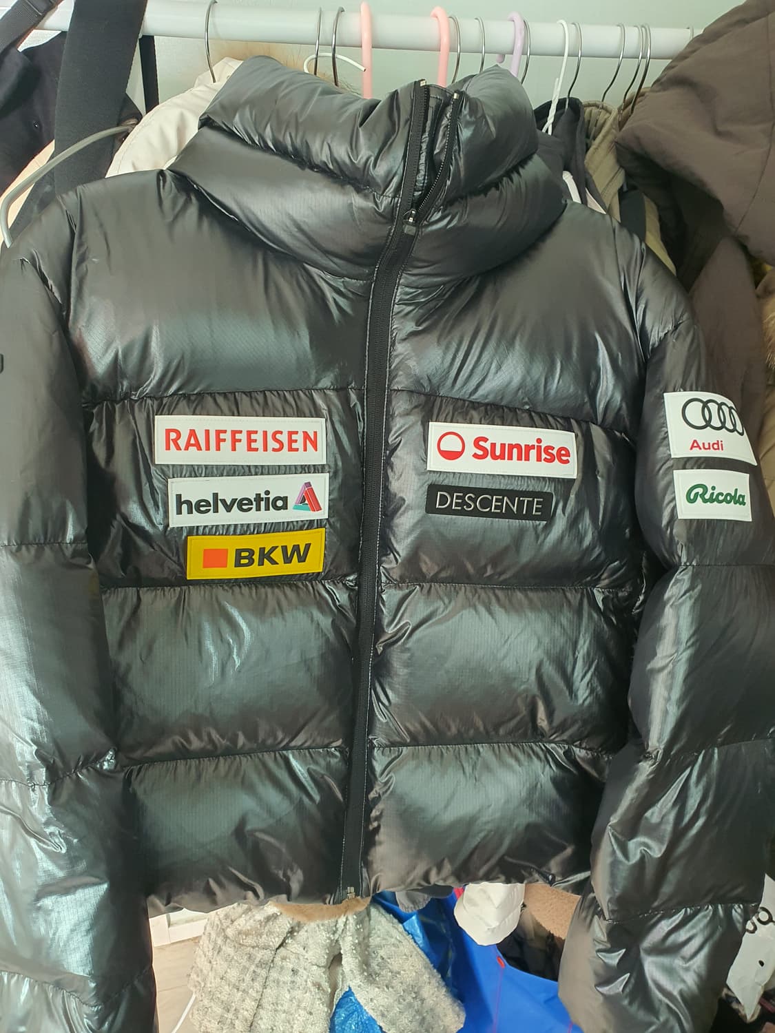 데상트 여성 숏패딩 상품이미지1