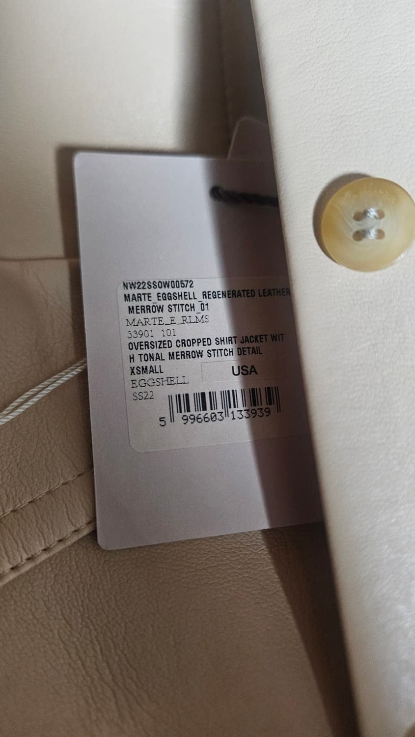 나누슈카 가죽자켓 레더점퍼 300만짜리 정품 신품 상품이미지4