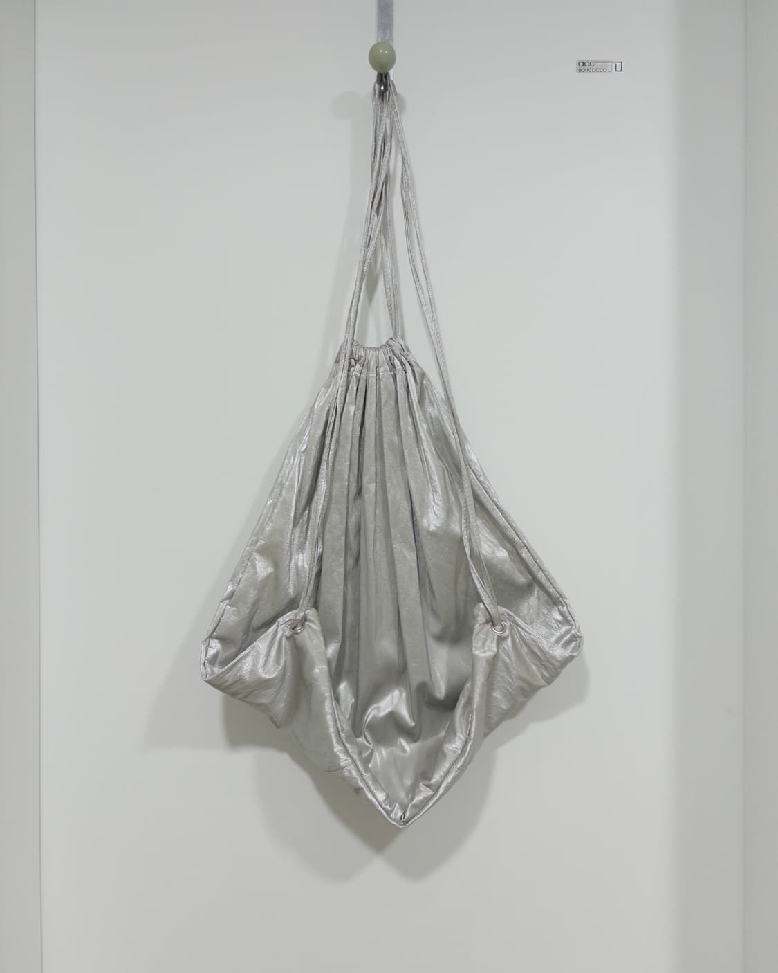 실버 글로시 복조리 백팩 상품이미지2