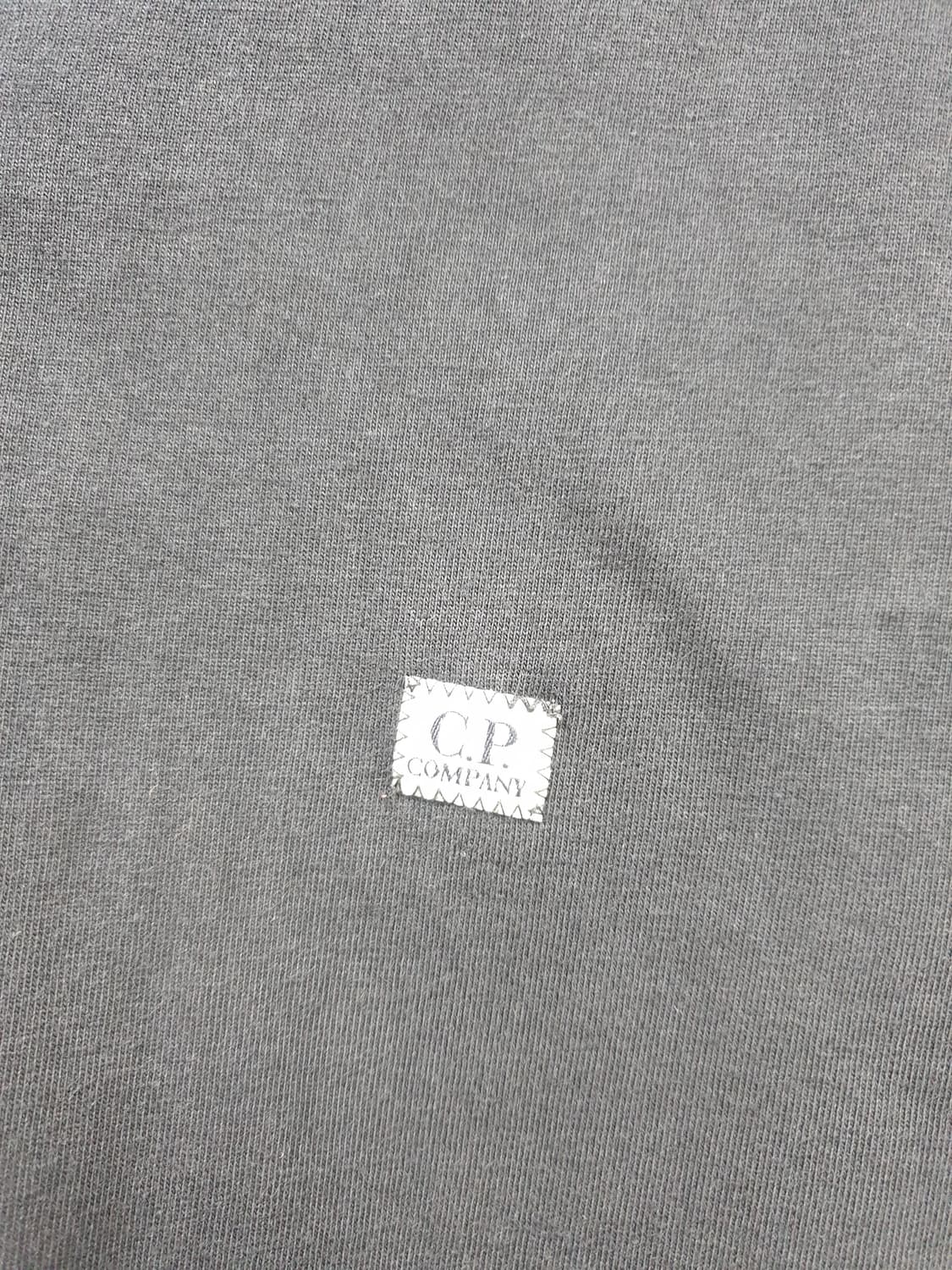 [xl/105/정품] cp컴퍼니 헤리넥 반팔 블랙 상품이미지2