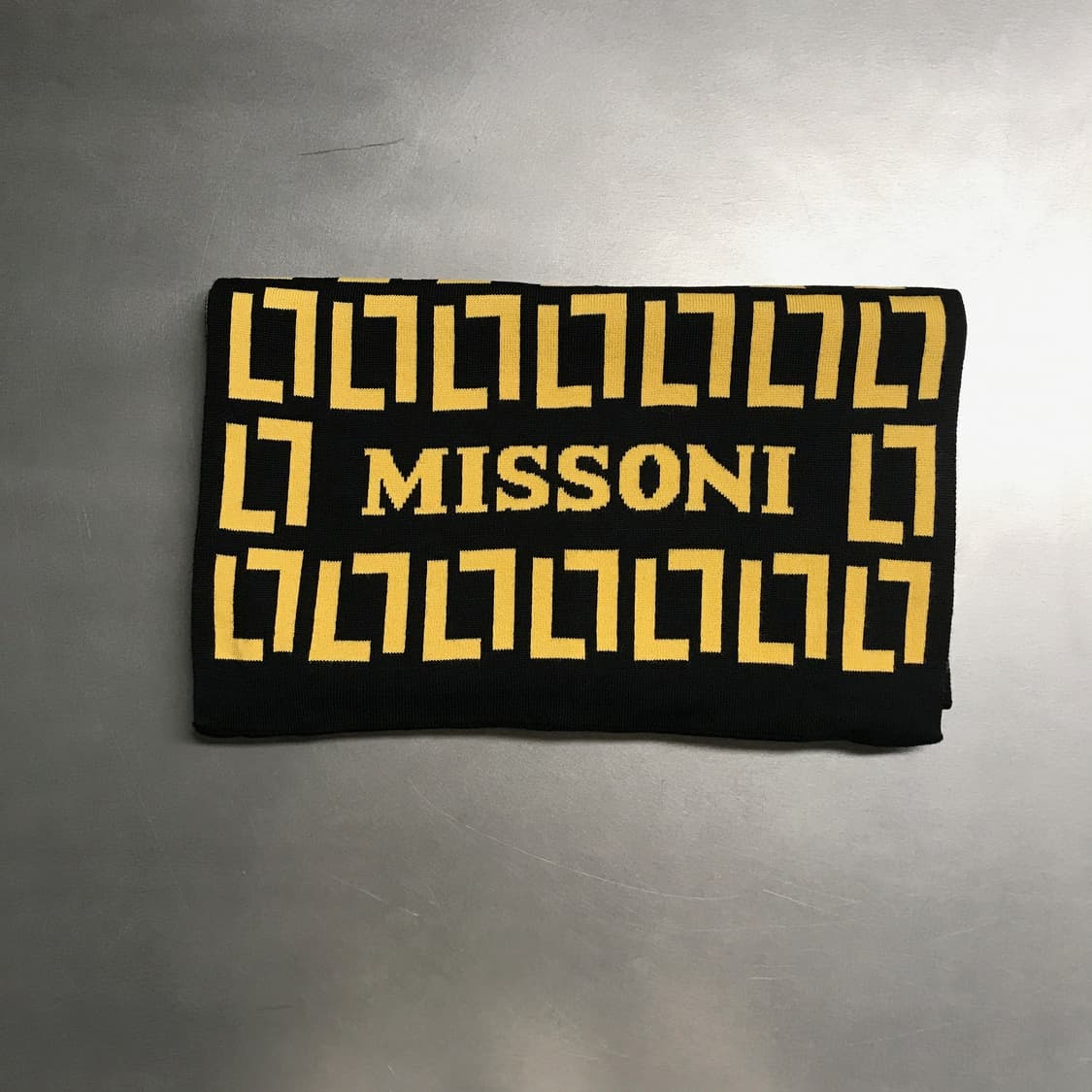 미쏘니 로고 머플러 상품이미지2