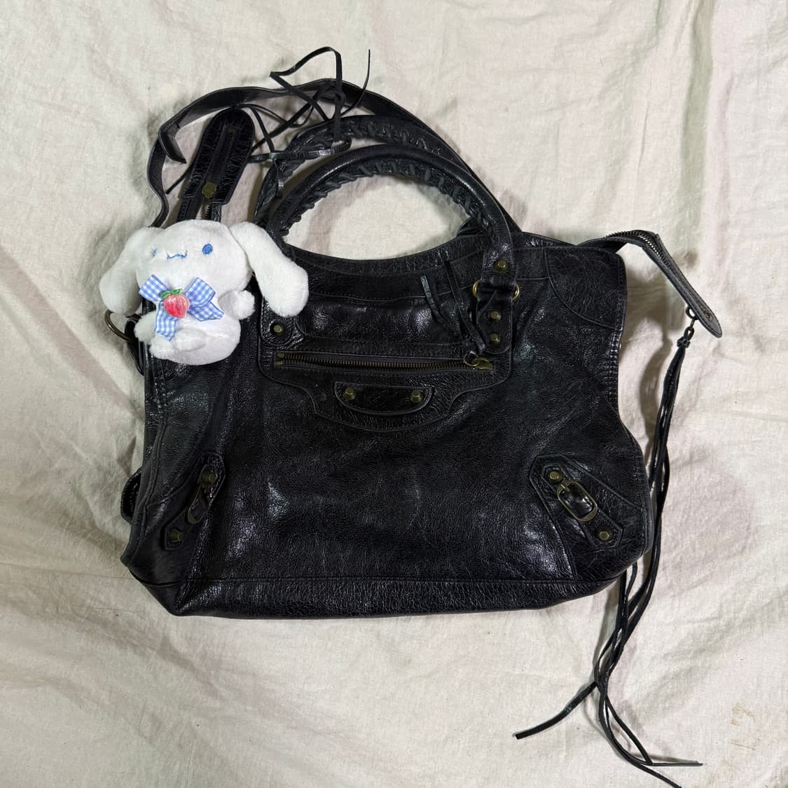 발렌시아가 모터백 상품이미지1