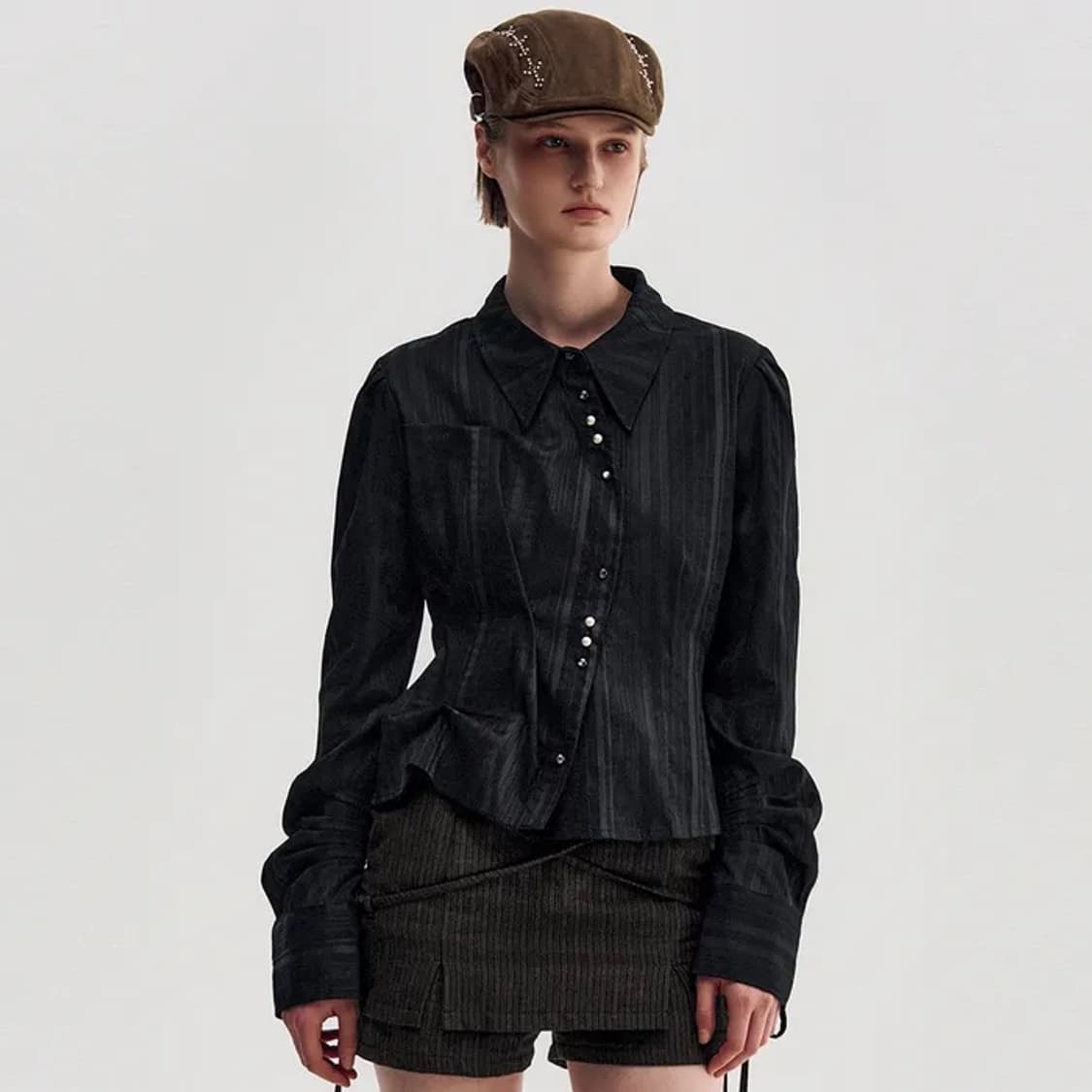 킴지수 DOZI 롱 슬리브 버튼 업 셔츠 블랙 M 상품이미지1