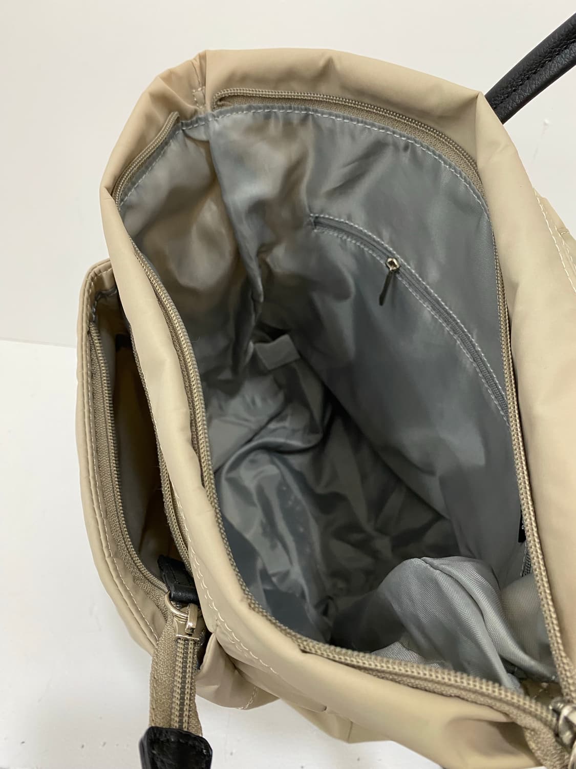 Y’SACCS 베이지 백팩 상품이미지4