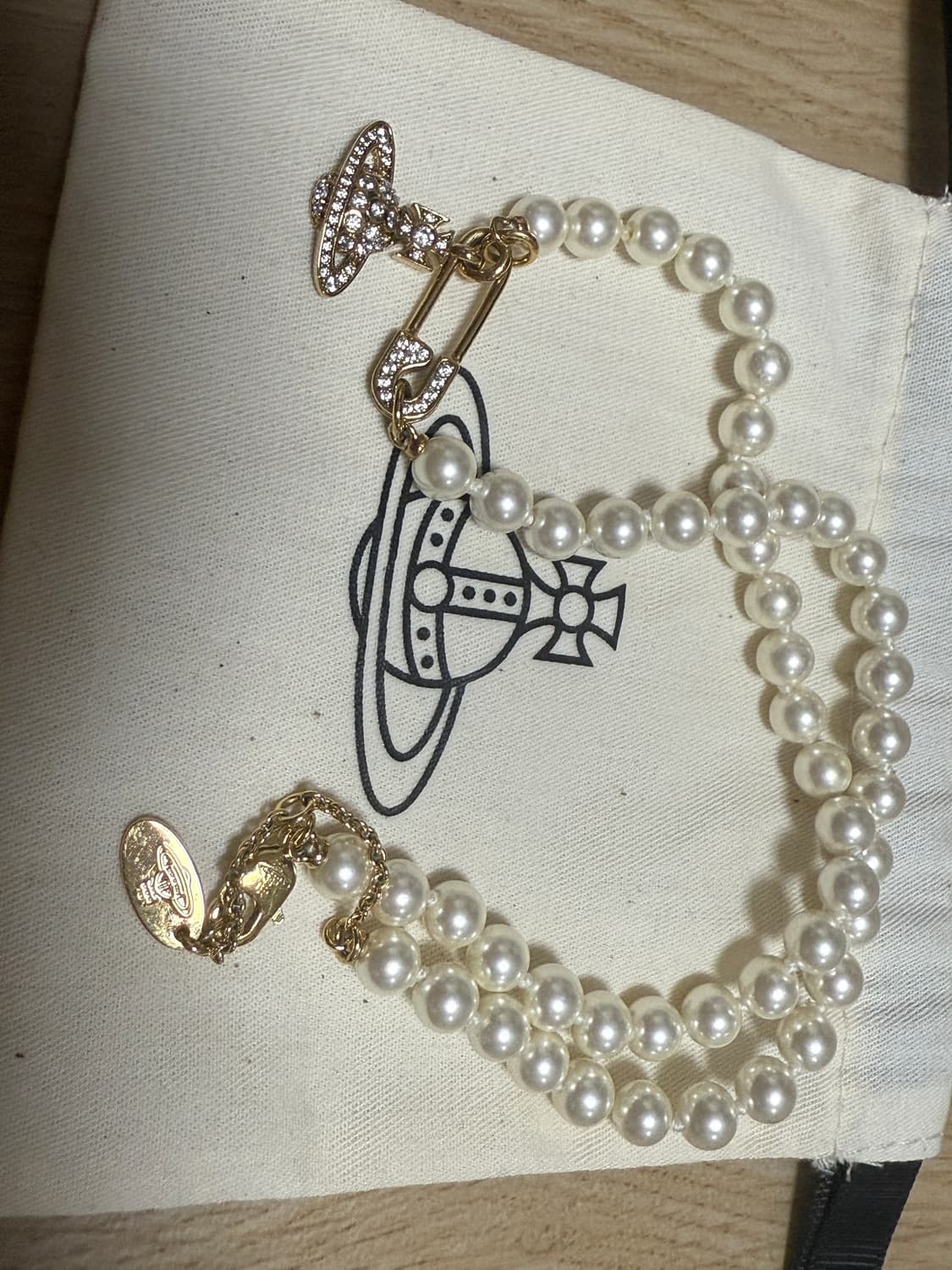 비비안웨스트우드 클립 진주목걸이 상품이미지1