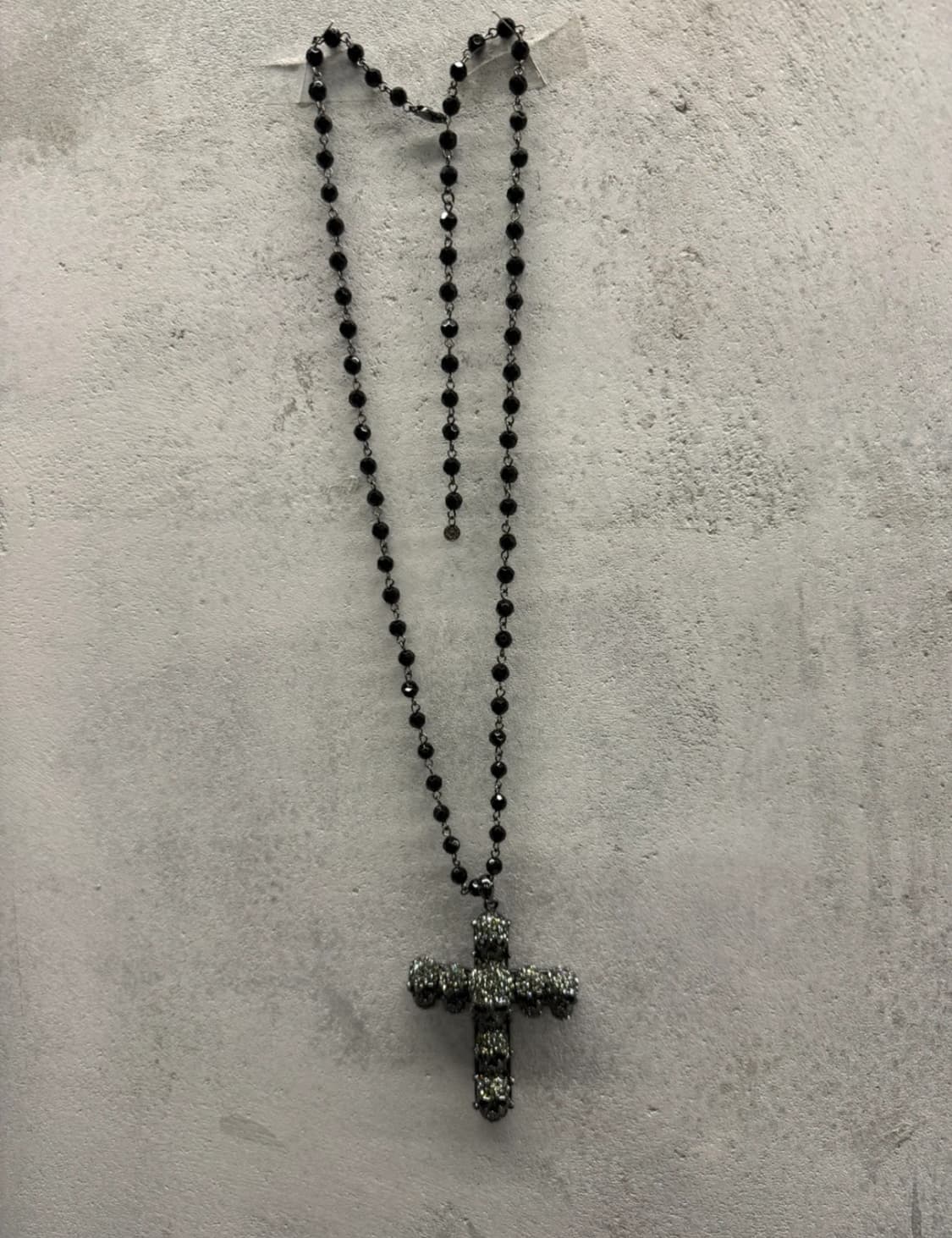 Butler&Wilson 스컬 십자가 목걸이 상품이미지4