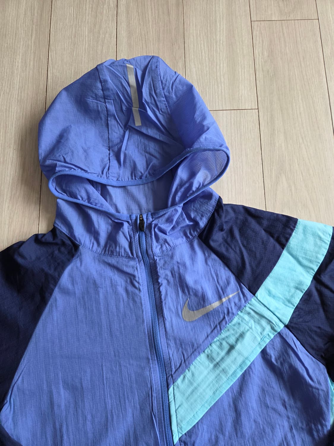 나이키 초경량 바람막이 10-12세  상품이미지2