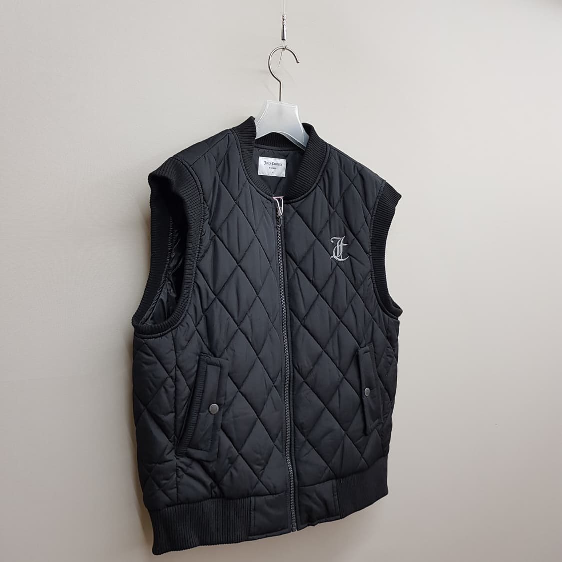 쥬시꾸뛰르 2023 퀼팅 패딩 베스트 M사이즈 상품이미지3