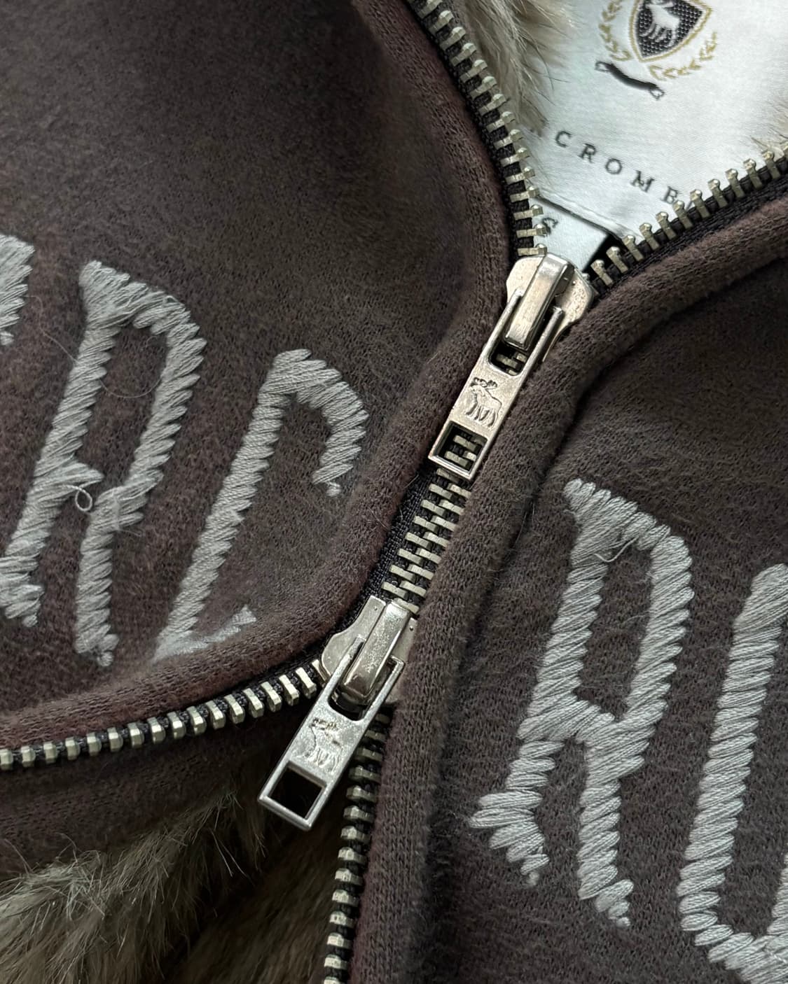 Abercrombie 아베크롬비 브라운 퍼안감 후드집업 상품이미지4