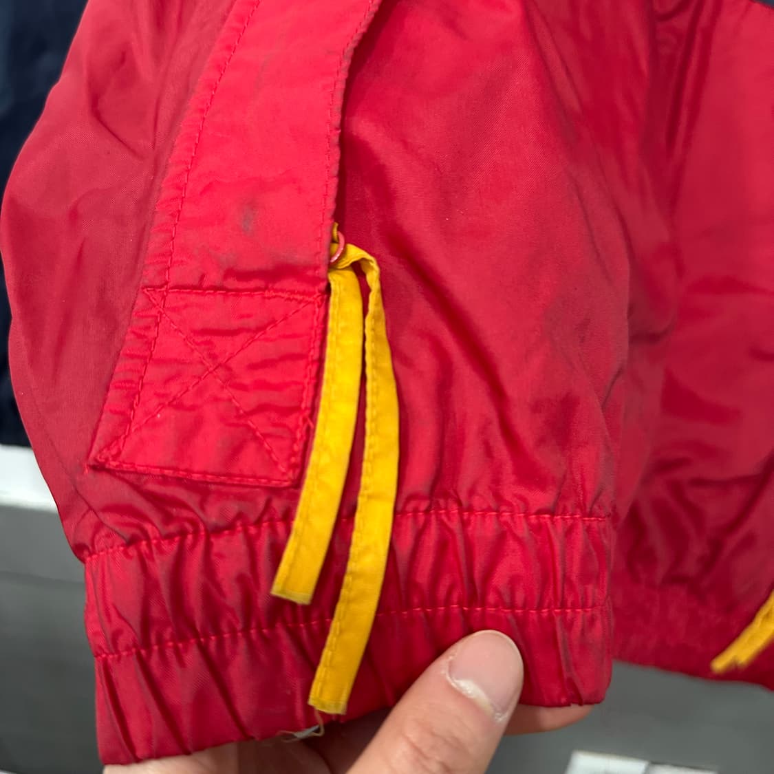 타미힐피거 올드스쿨 바람막이 상품이미지5