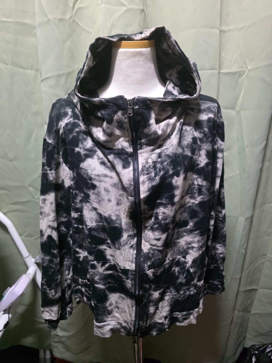 브이케 락시크 펑크 하이넥 후드집업 상품이미지1