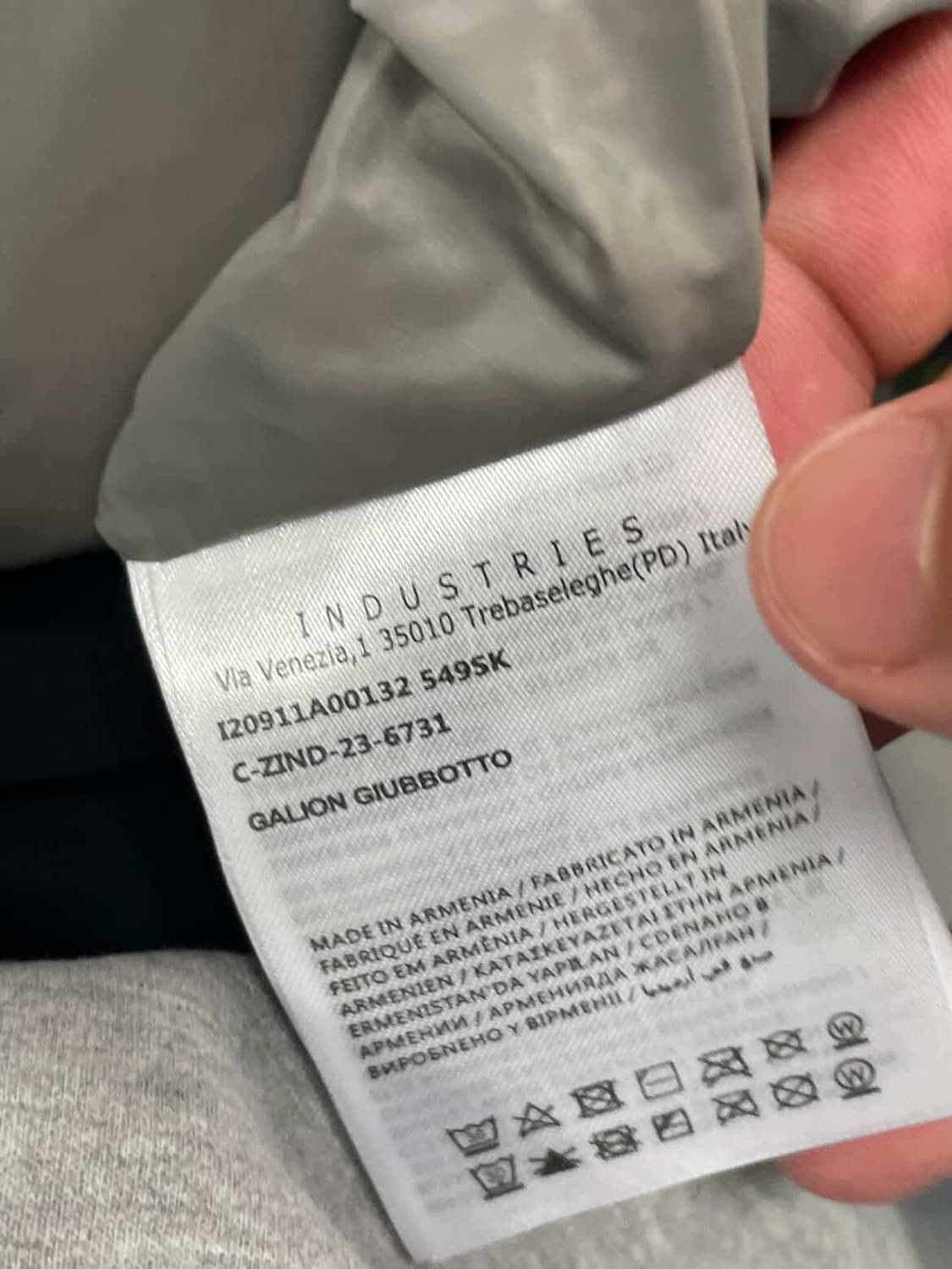 몽클레어 마야 24fw 상품이미지7