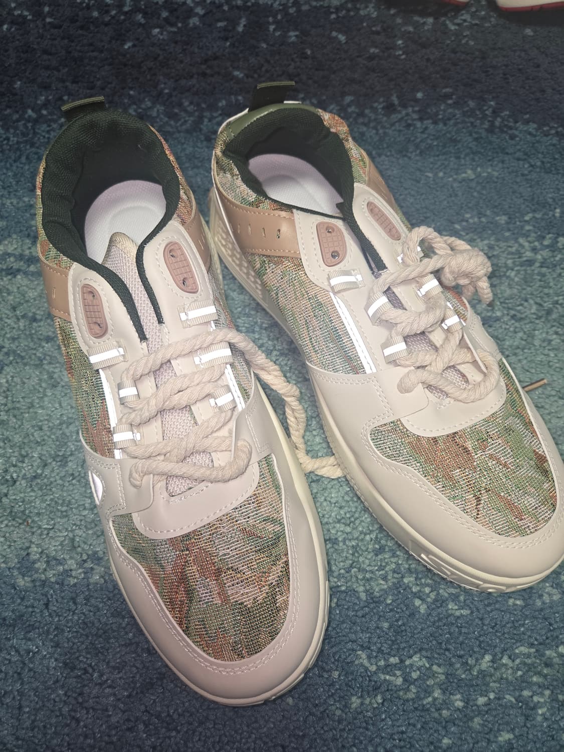 유니크 기능성 남성 운동화 상품이미지1