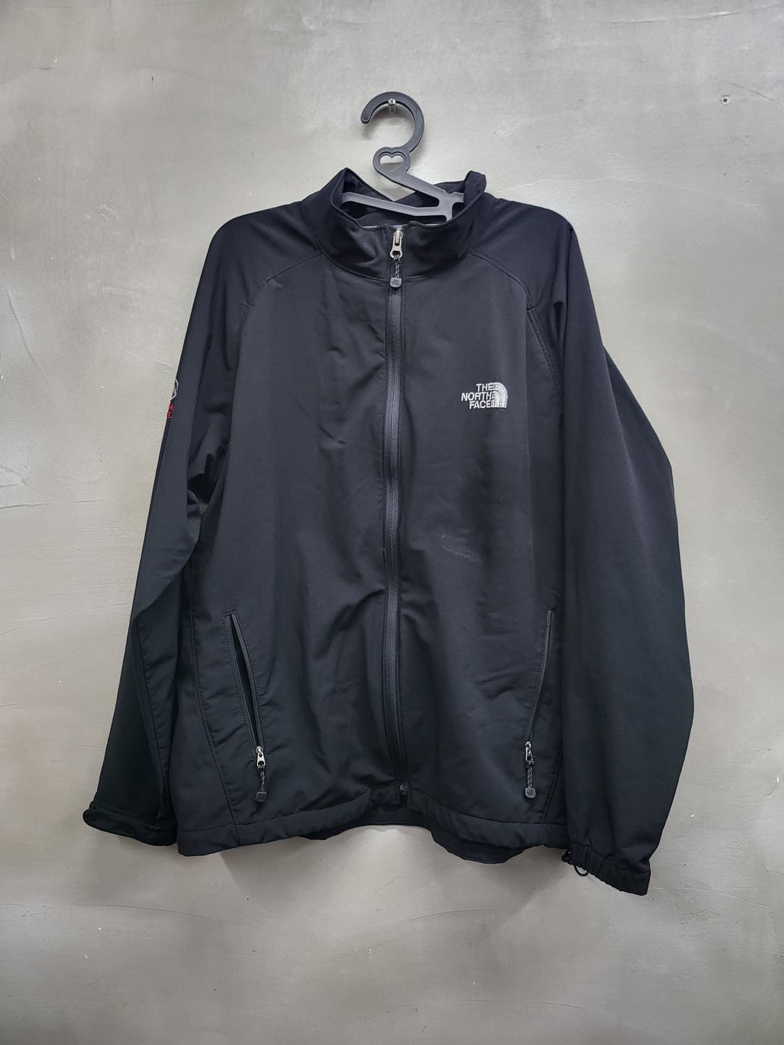 노스페이스 블랙 바람막이 자켓100 가슴.55 기장70 상품이미지1