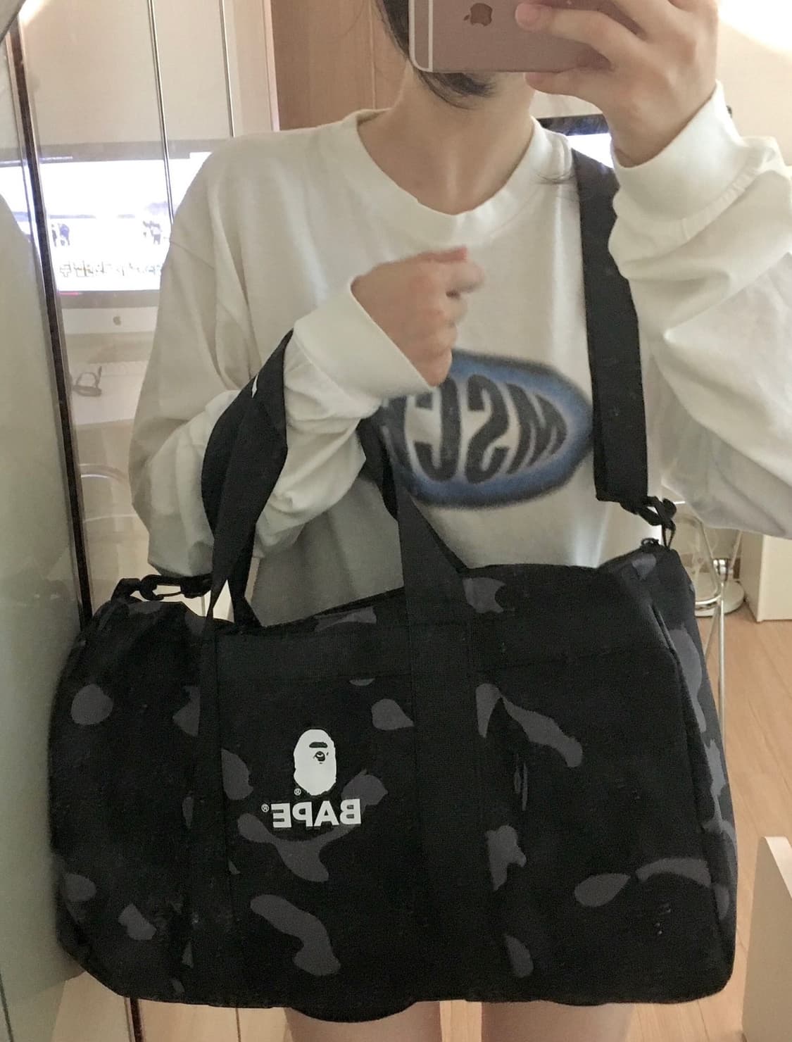 베이프 더플백 여행가방 운동가방 잡지부록 정품  상품이미지1