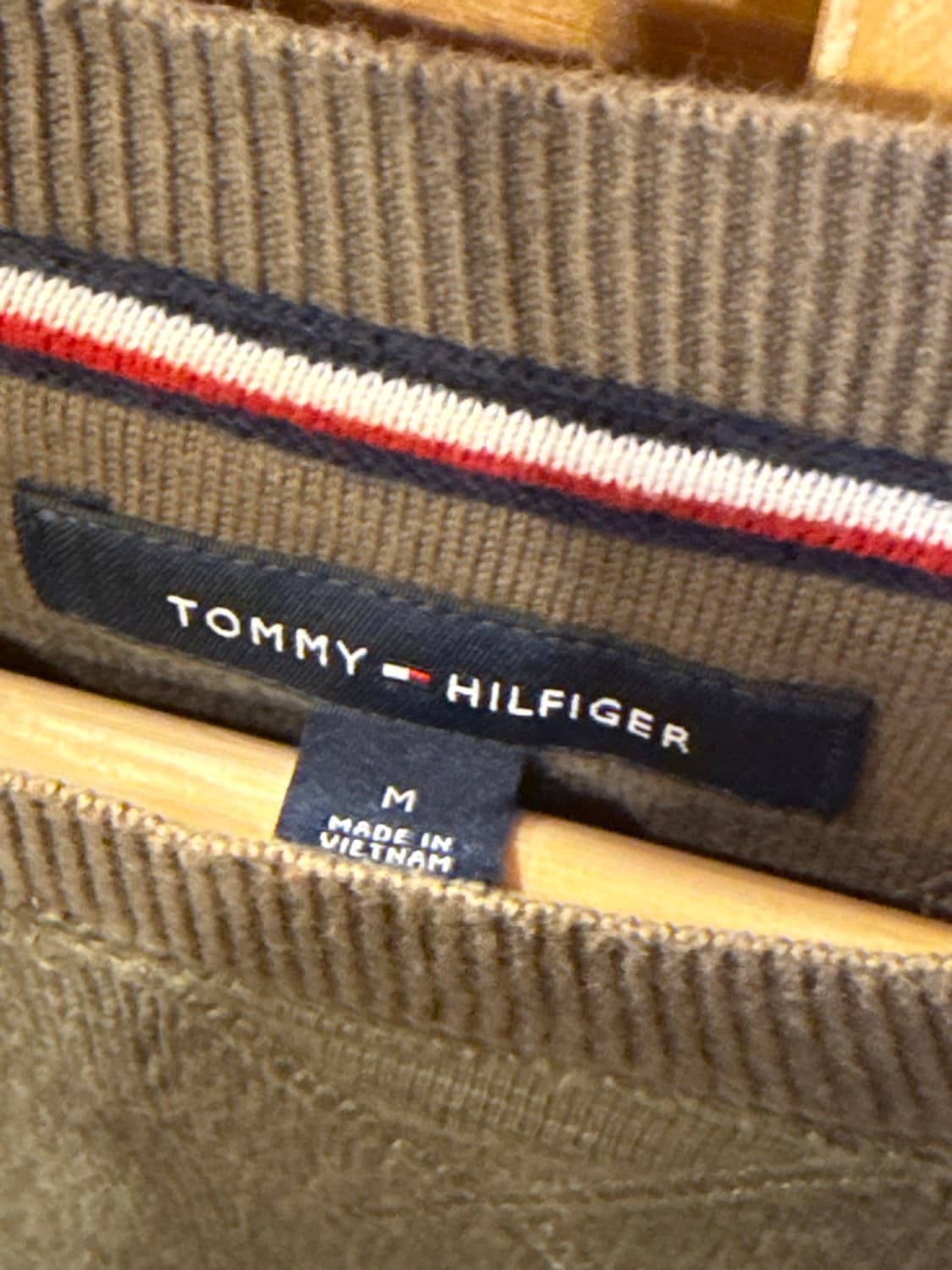 타미힐피거 카키브라운 니트 상품이미지2