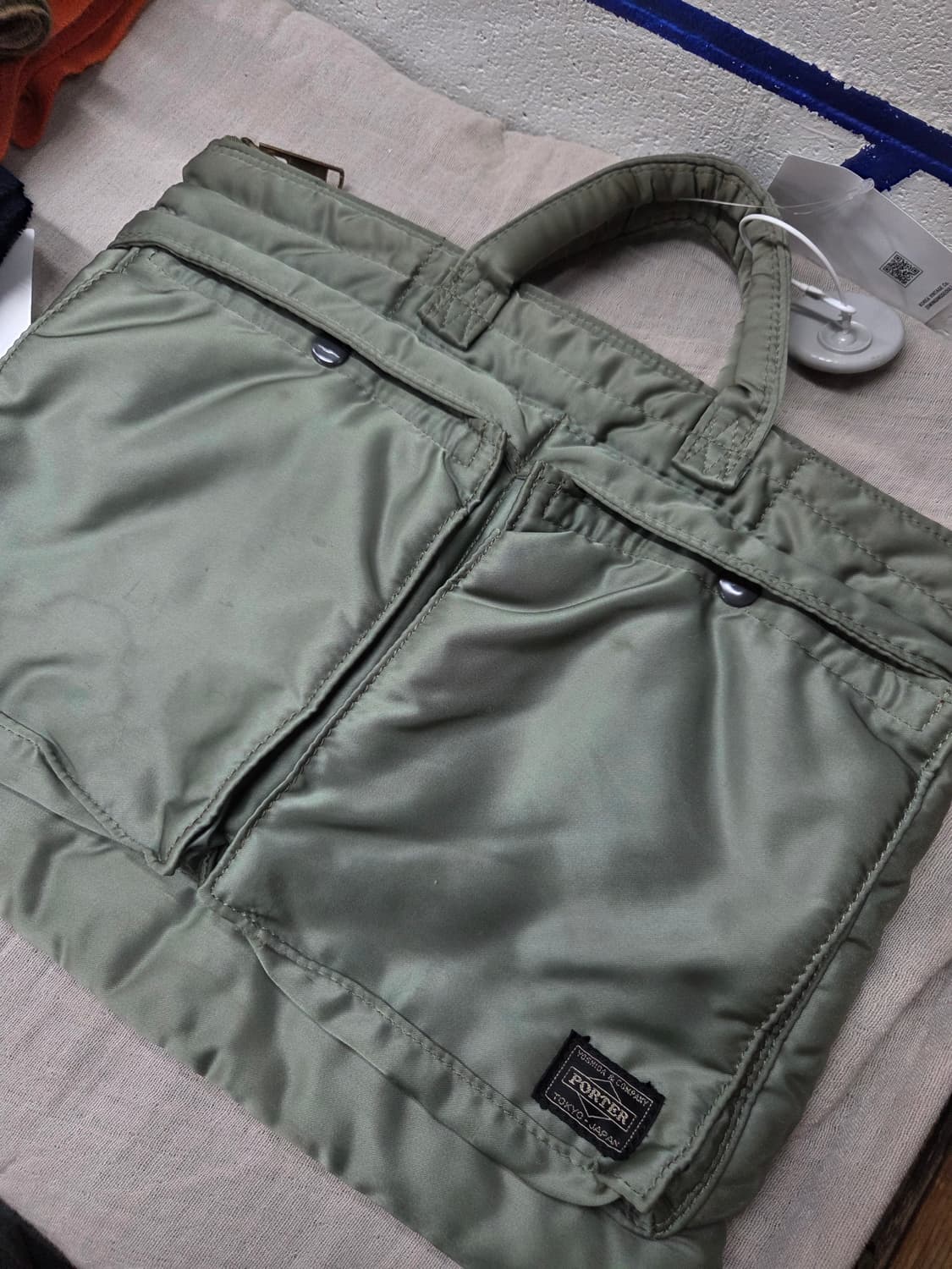 porter 포터 카키 탱커 토트백 상품이미지2