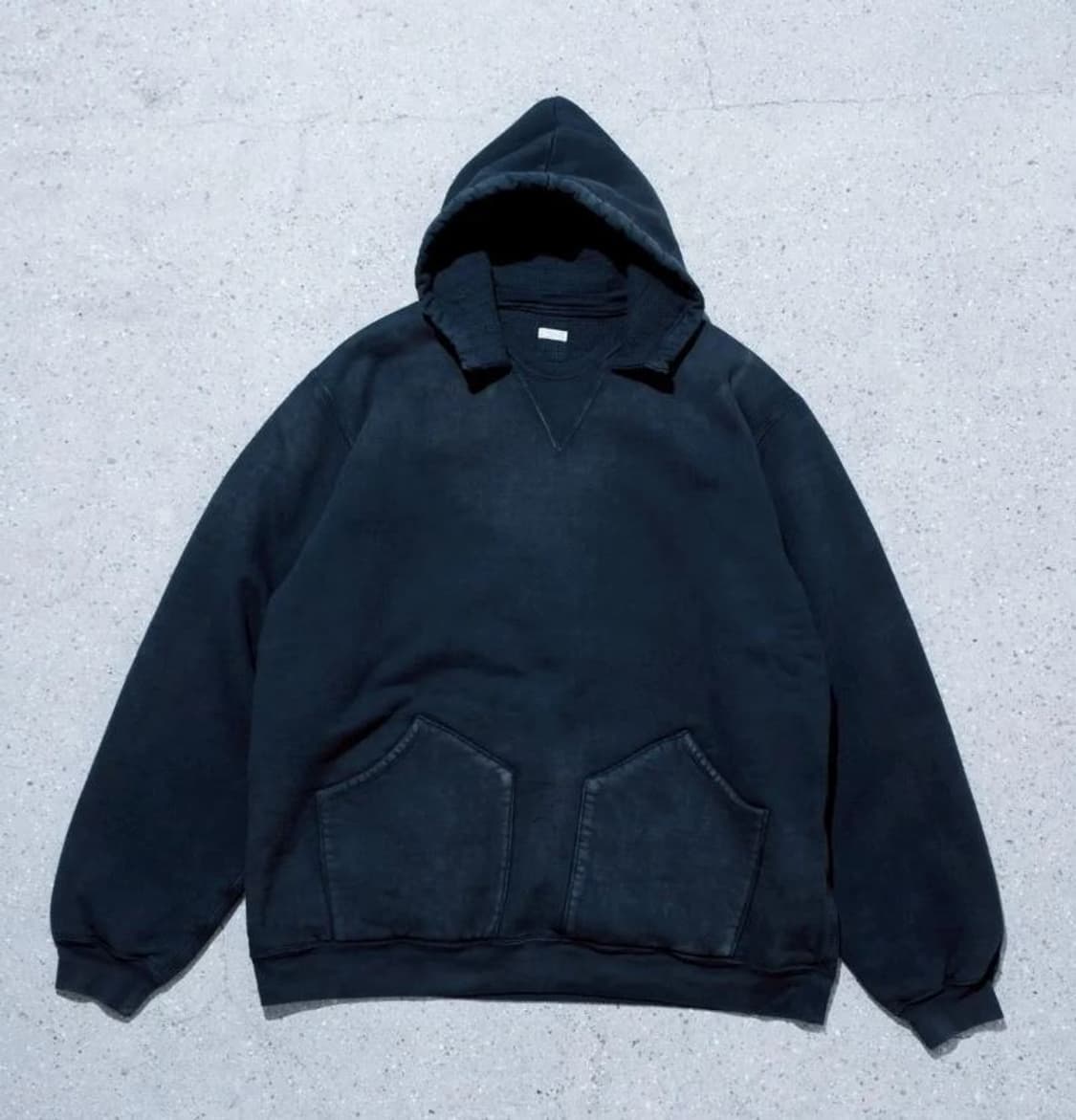 아프레쎄 후드 블랙 4사이즈 상품이미지1