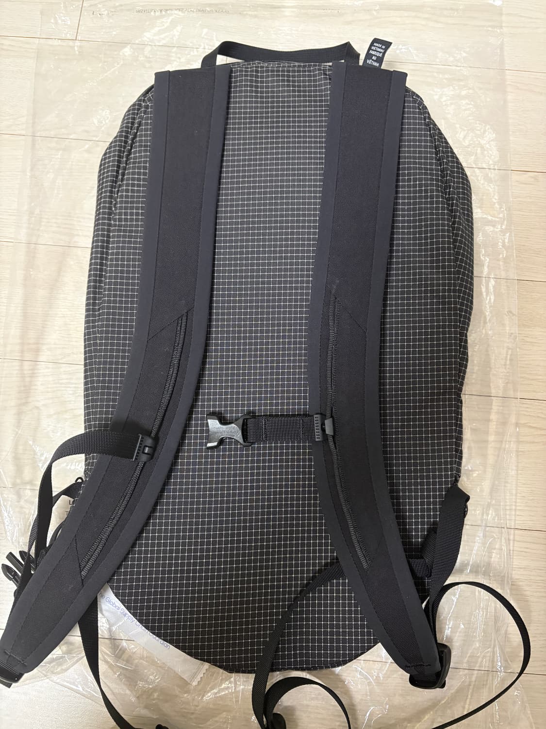 아크테릭스 컨실15 블랙 판매해요 상품이미지2