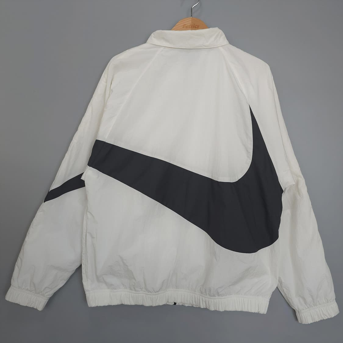 나이키 NIKE 빅 스우시 바람막이 화이트 S 상품이미지5