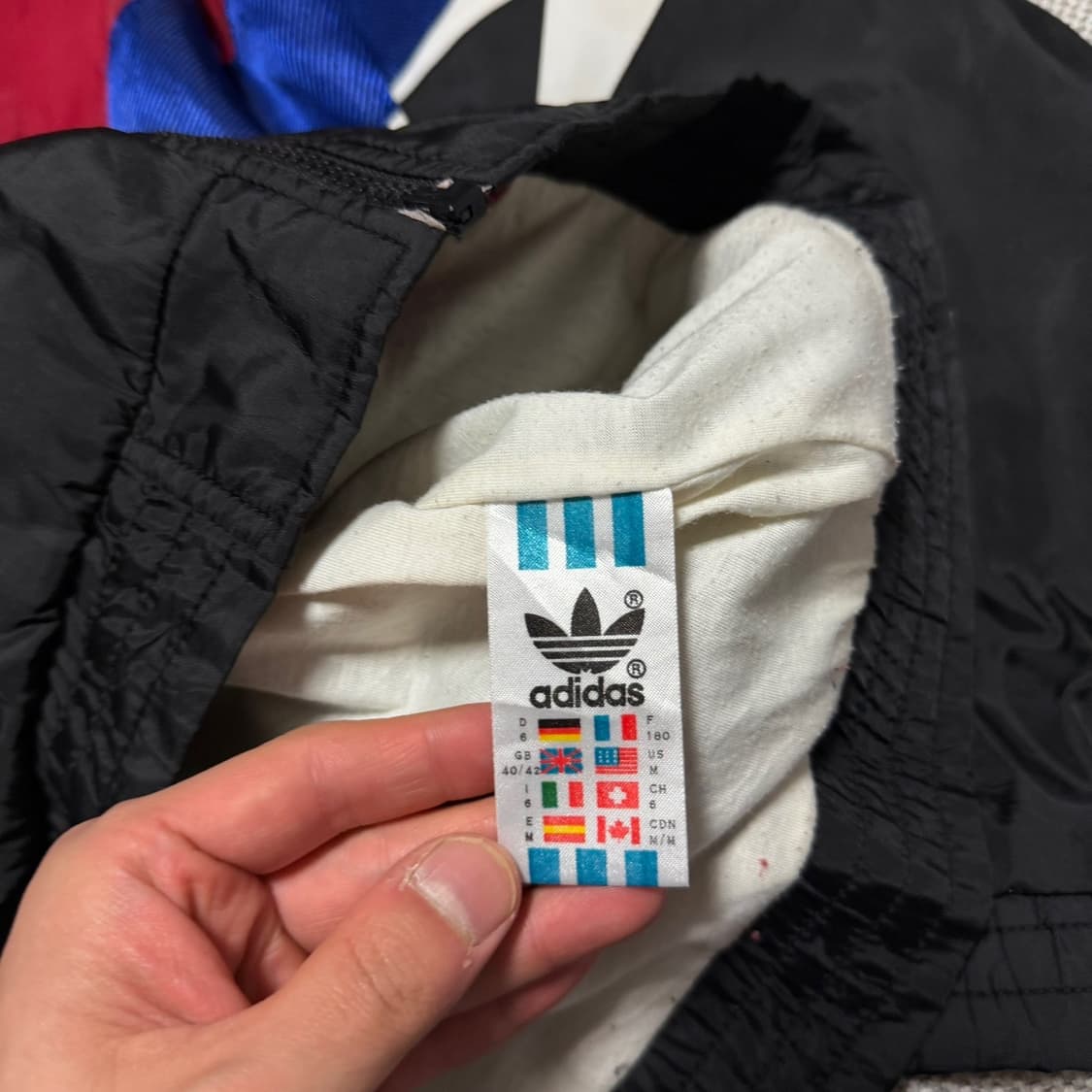 아디다스 올드스쿨 바람막이 자켓 상품이미지4
