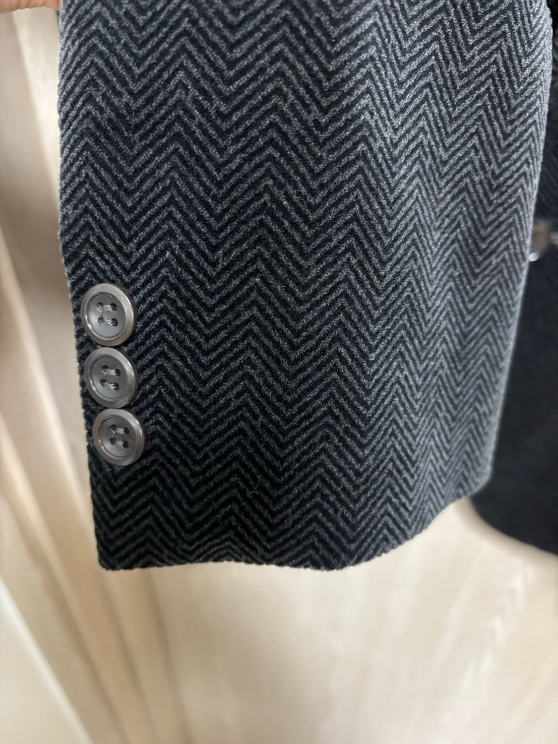 아르마니 꼴레지오니 헤링본 자켓52R(105)/블랙그레이 상품이미지6