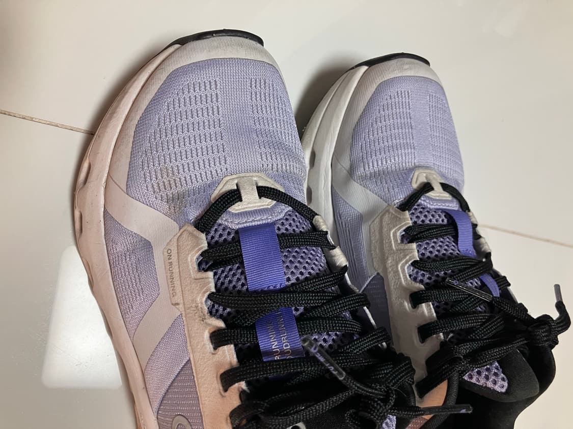 ON 온러닝 클라우드 러너 블루베리 색 235 상품이미지3