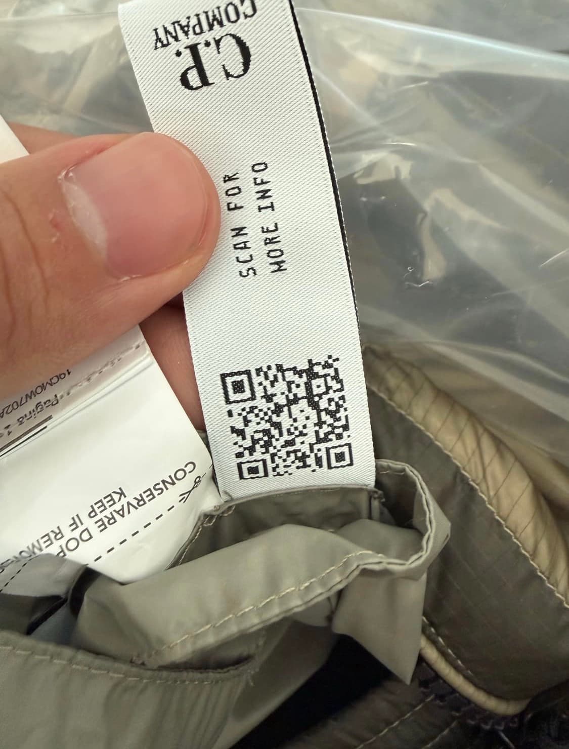 cp company dd쉘 후드 패딩재킷 m 상품이미지2