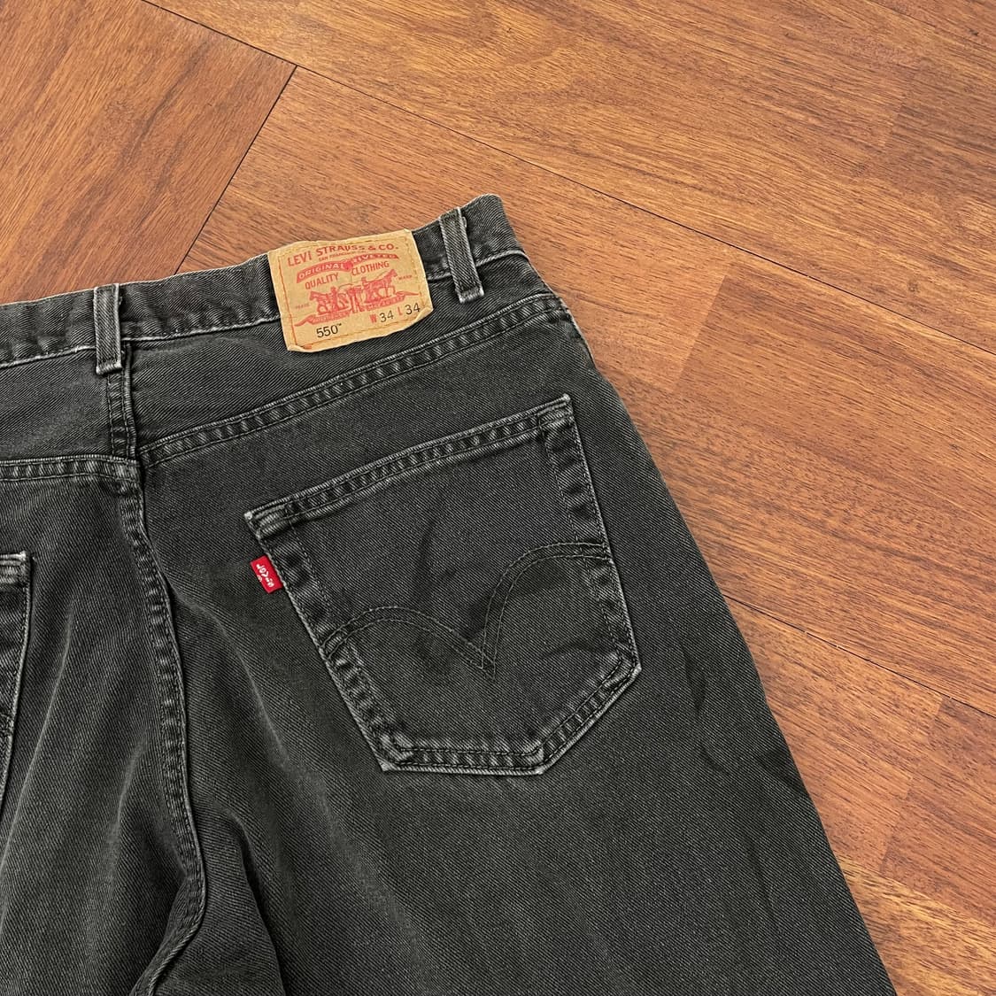 리바이스 550 흑청 데님팬츠  상품이미지2