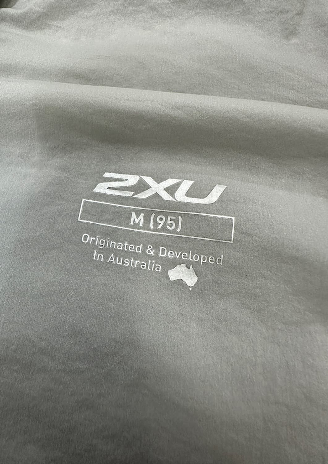 2xu 러닝 바람막이  상품이미지3