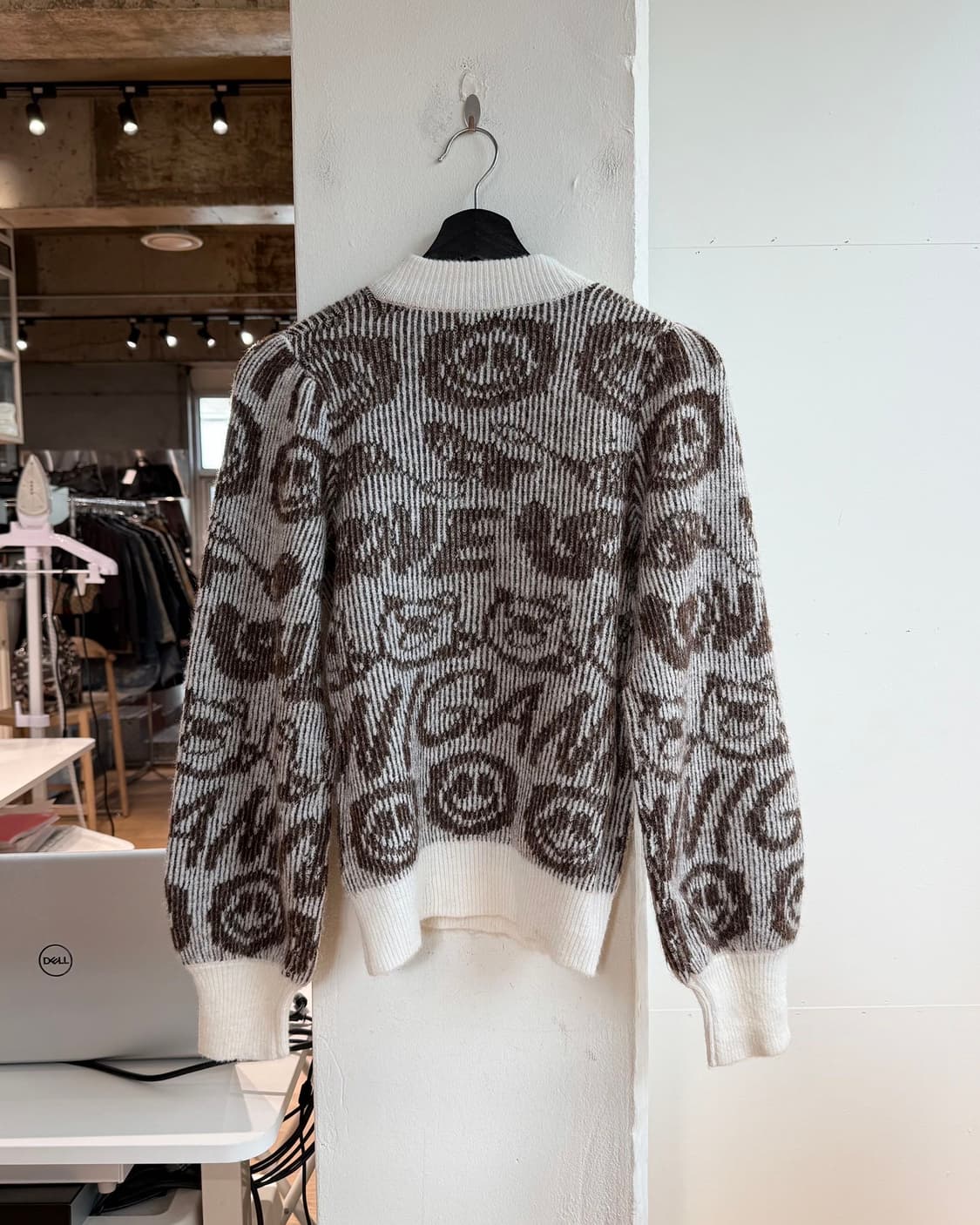 가니 브라운 스마일리 벌룬 알파카울 니트  상품이미지7