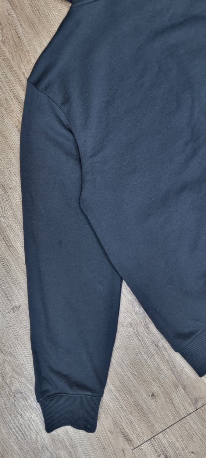 휴고보그 코튼 테리 후드집업 XL _ 남성가단 _ 58cm

총장_ 71 상품이미지7