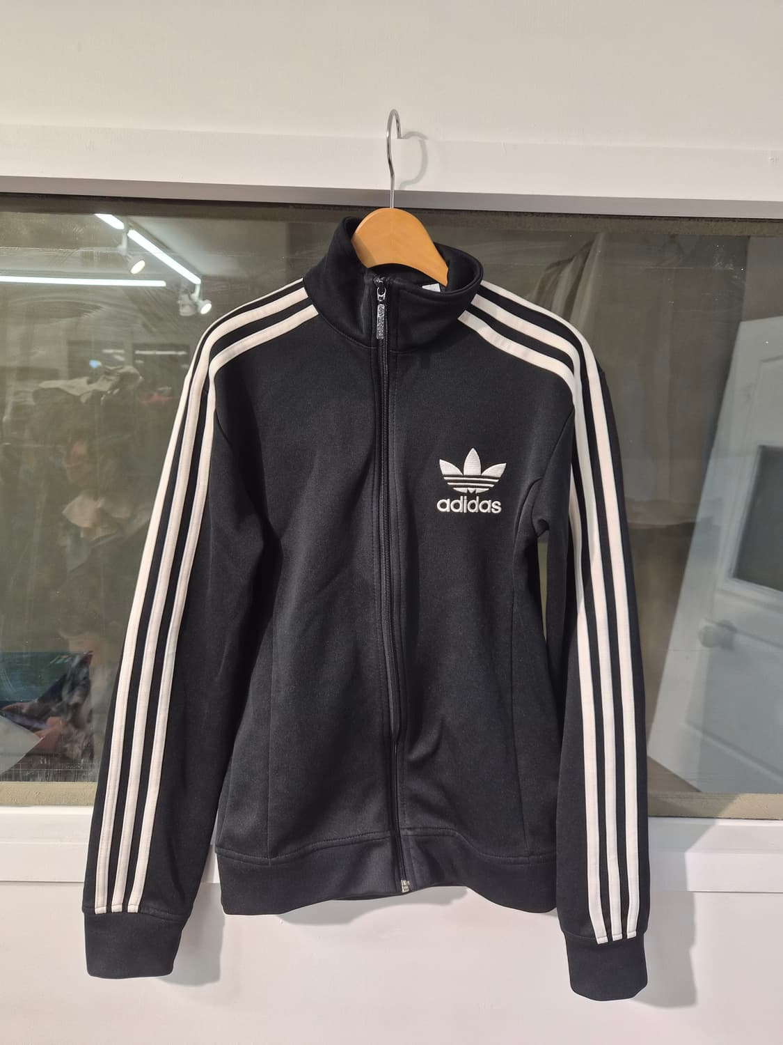 85) 아디다스 SPO 유로파 져지 블랙 팝니다 상품이미지1