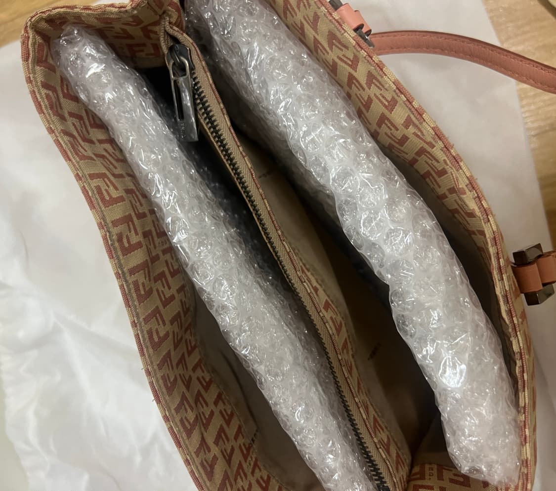 정품 펜디 주키노 베이지핑크 토트백 상품이미지3