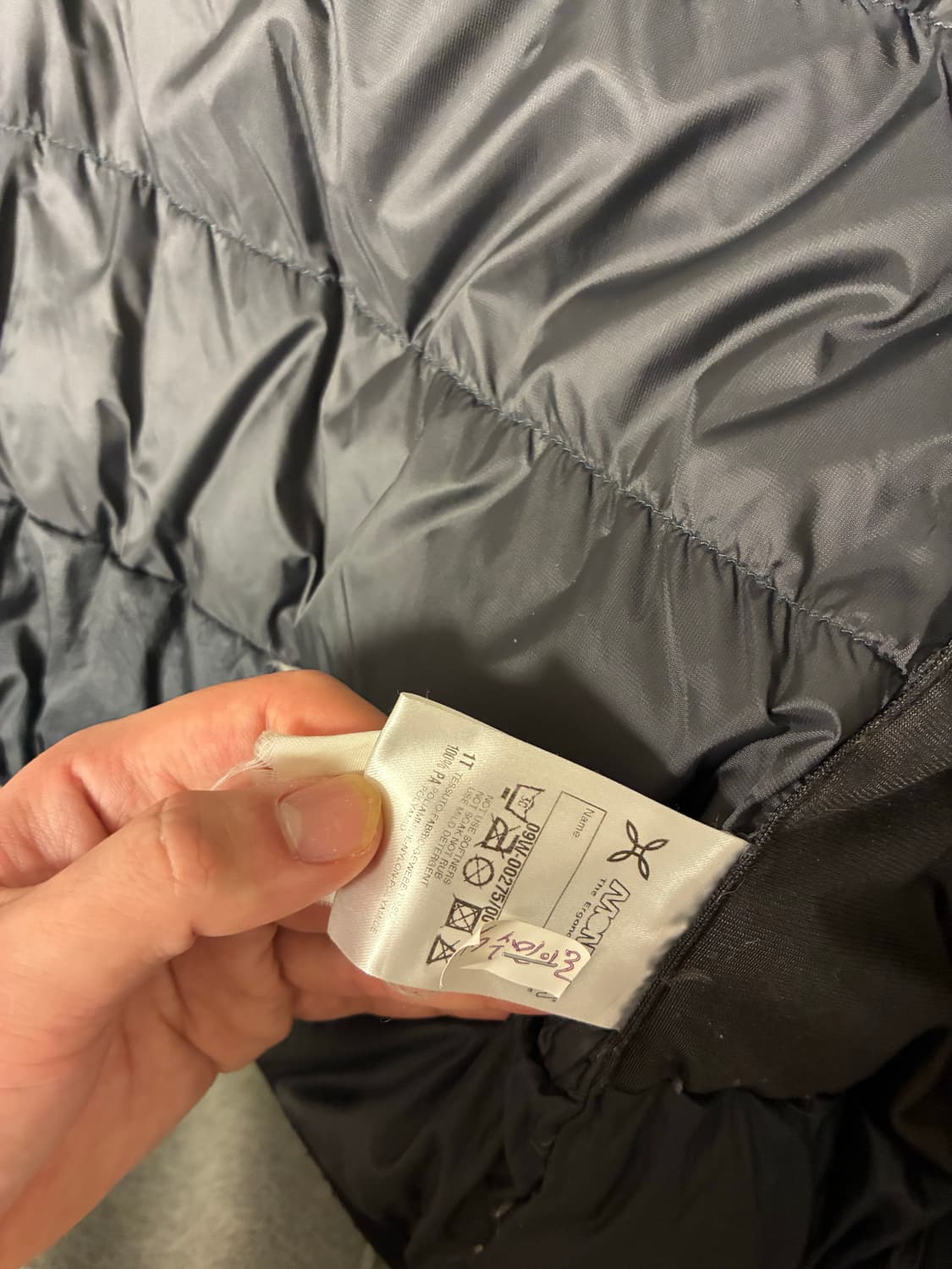 몬츄라 패딩 m (100-105) 상품이미지2