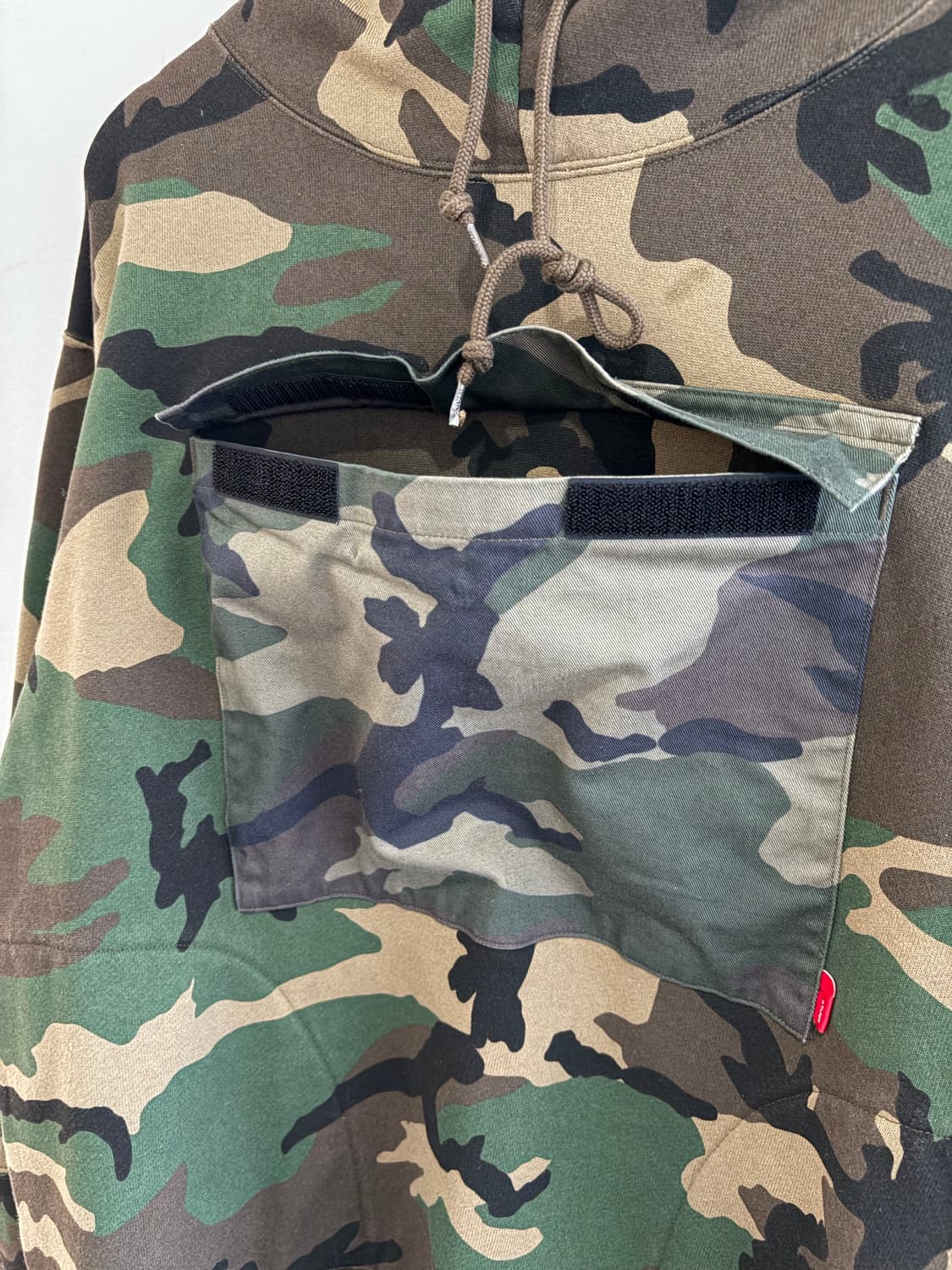 더블탭스 UDT 파우치 후디 상품이미지4