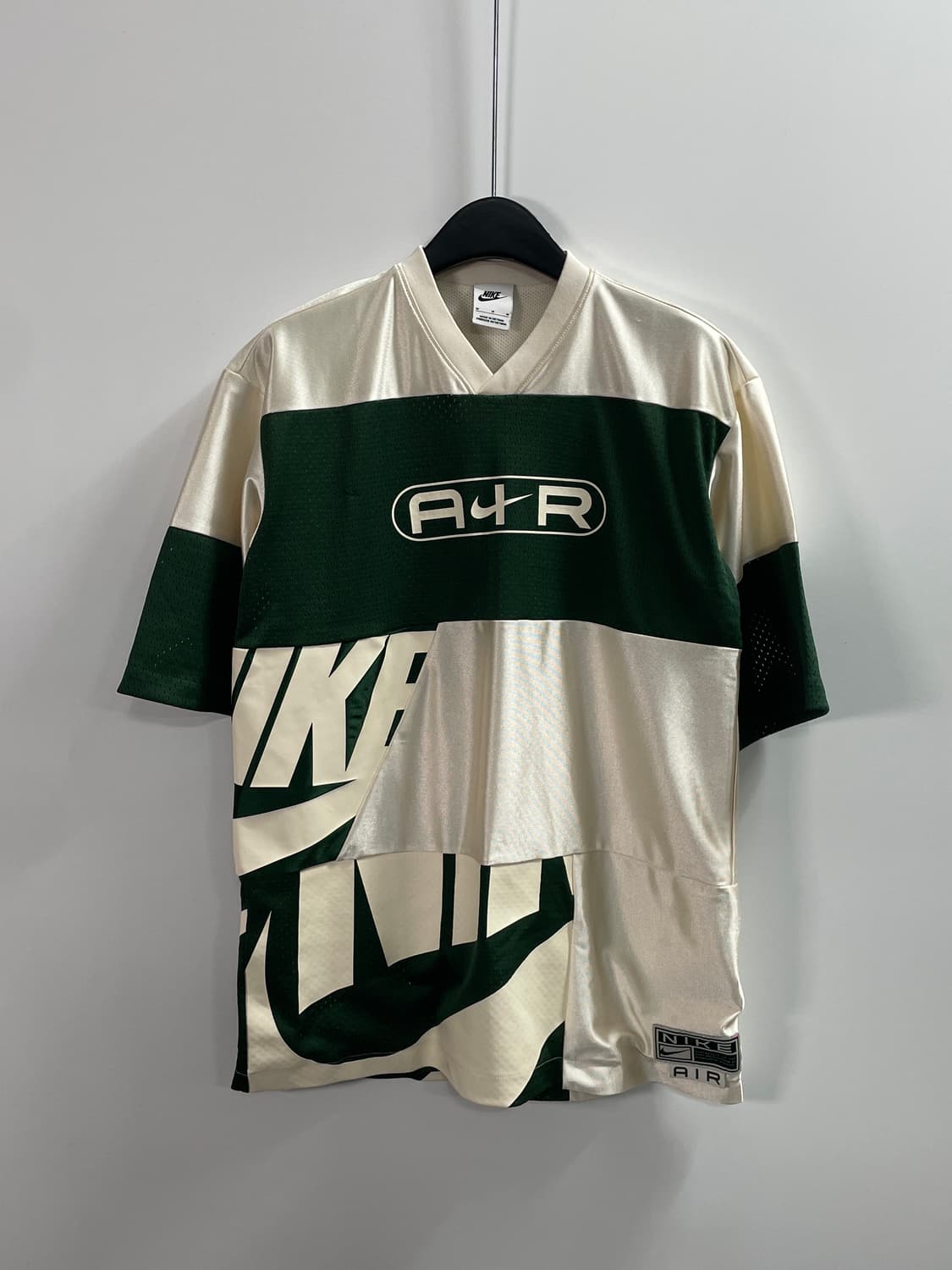 나이키 에어 우먼스 메쉬 럭비반팔티 (on.670)   상품이미지1