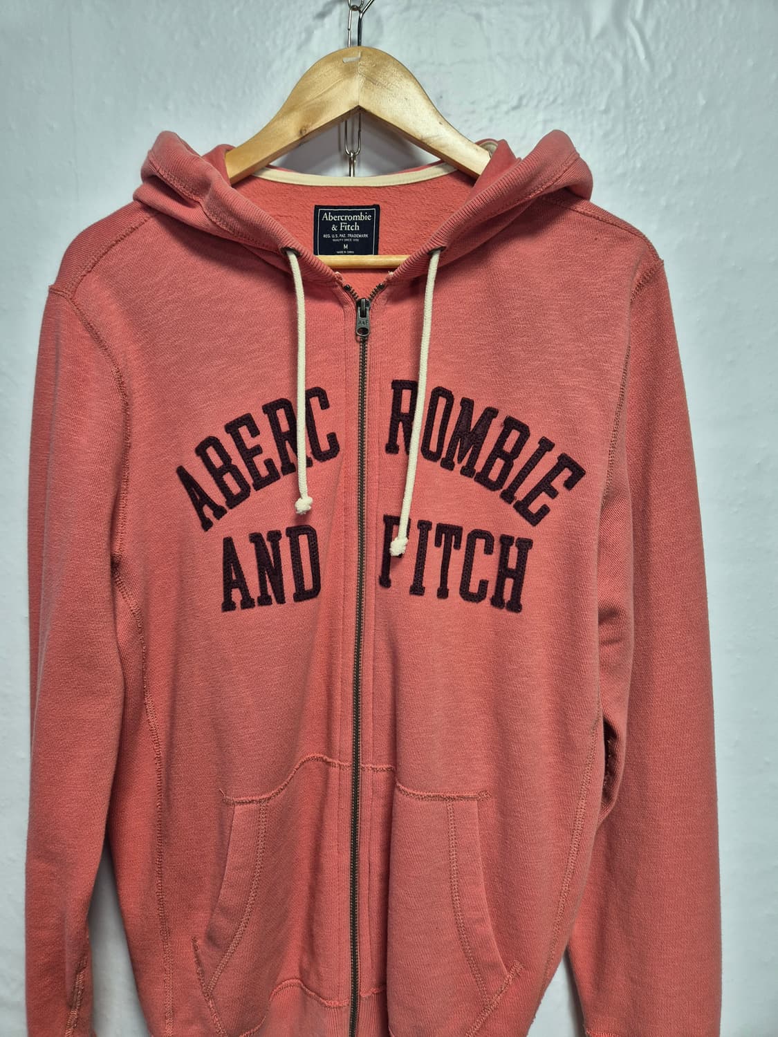 아베크롬비 대장급 자몽핑크 후드집업 M사이즈(상태A급) 상품이미지2