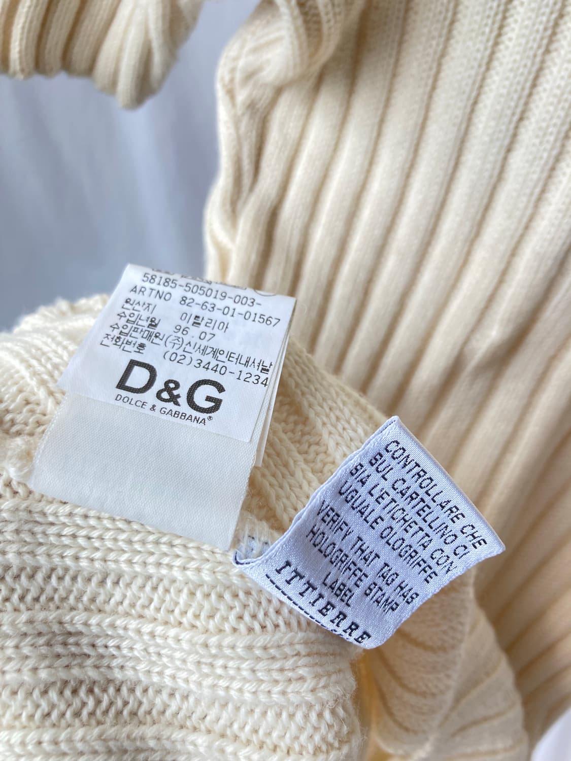 거의새것) 돌체앤가바나 반팔 여성니트 아이보리 상품이미지6