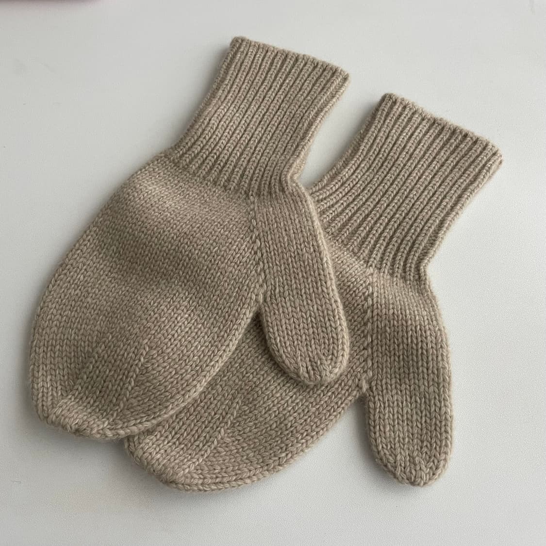 [새상품] 낫띵리튼 벙어리 장갑 상품이미지1