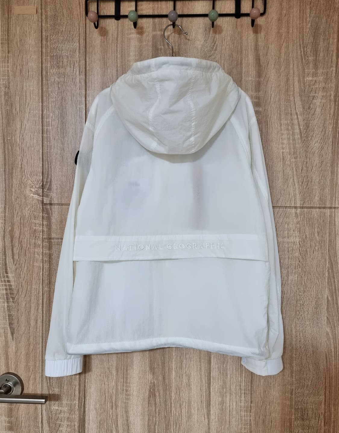 네셔널지오그래픽 바람막이  상품이미지8