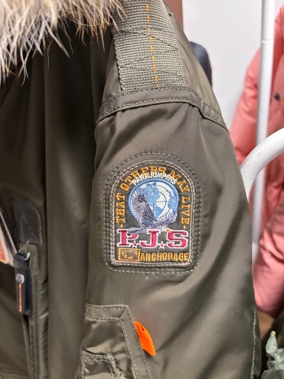 파라점퍼스 코디악 카키 L 구성품 풀 (국내 코스트코 구매 파정) 상품이미지3