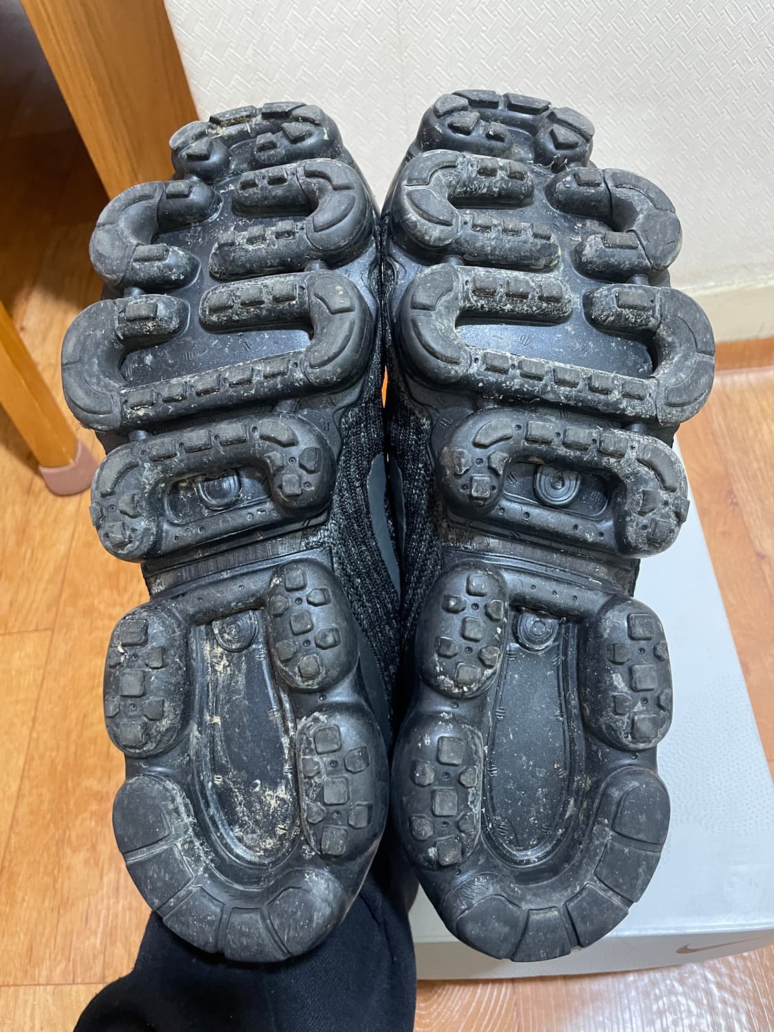 나이키 베이퍼맥스 플라이니트 트리플 블랙 상품이미지6