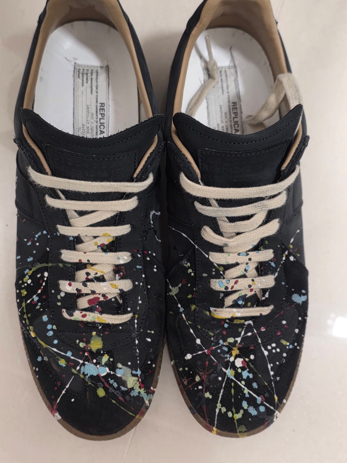 메종 마르지엘라 독일군 페인팅 블랙 42.5 사이즈 판매해요 상품이미지5