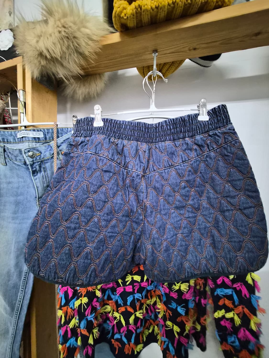 명품수입 램스울100% 니트. 퀼팅본딩 팬츠 상품이미지10