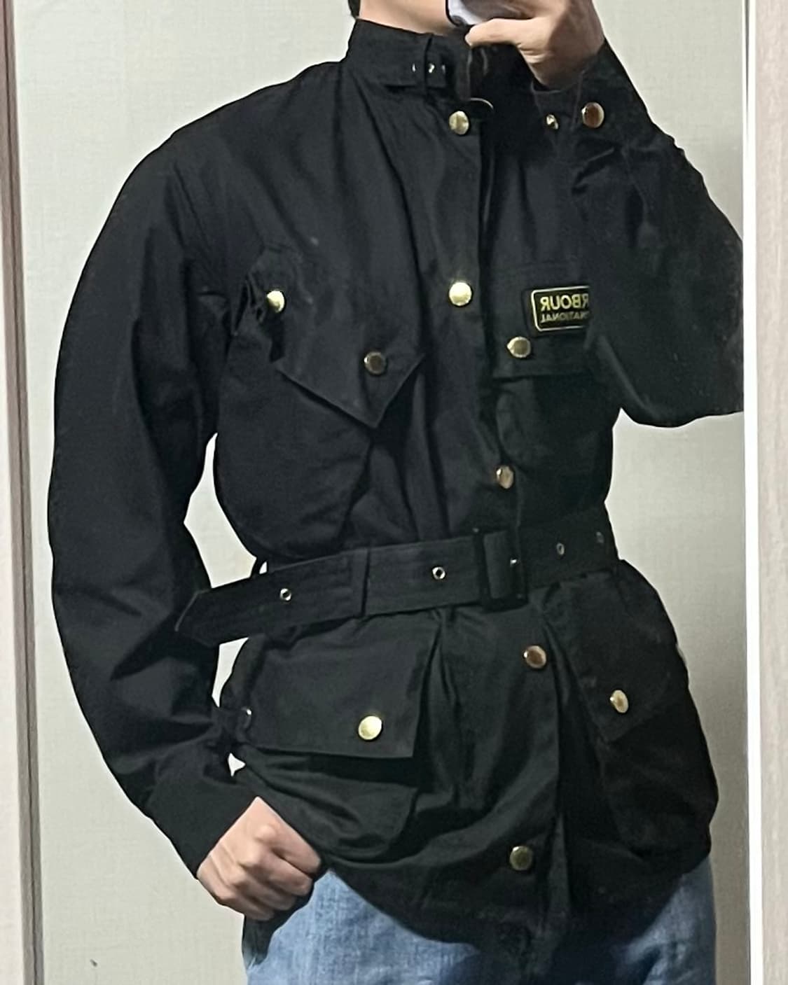 바버 인터네셔널 벨티드 왁스 자켓 상품이미지2