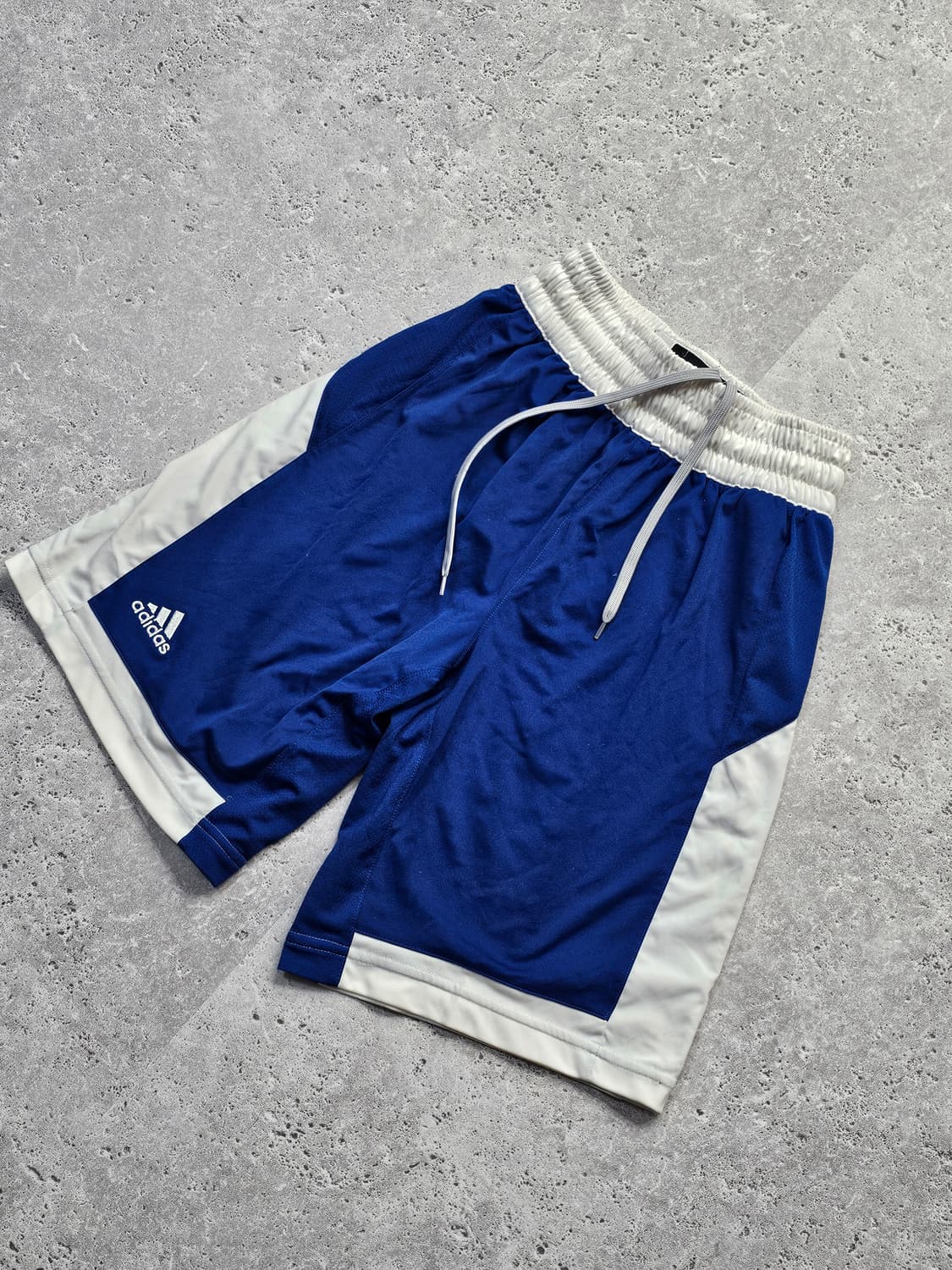 아디다스 흰파 농구 반 바지 트랙팬츠 상품이미지2