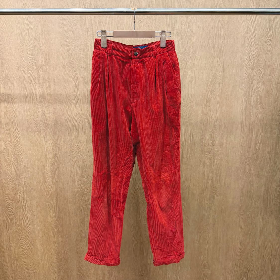 폴로 랄프로렌 코듀로이 팬츠 멀티 포켓 디테일 레드 상품이미지2