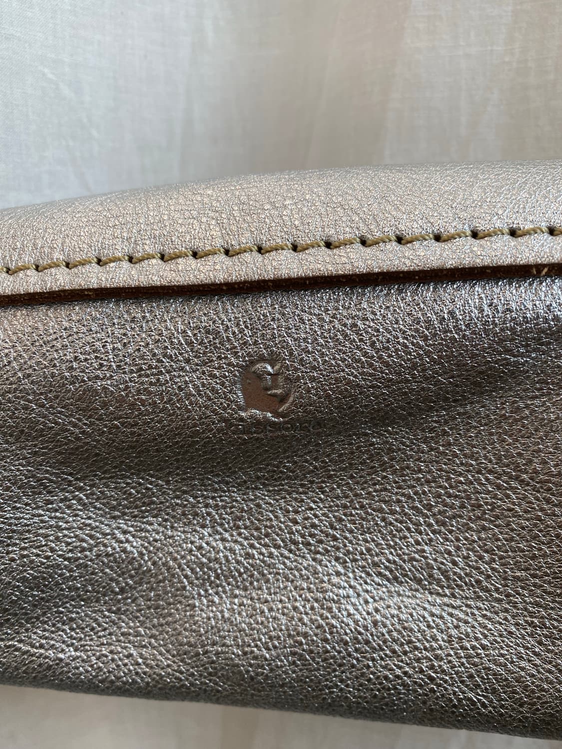 Kissora 실버 리얼레더 크로스백 상품이미지5