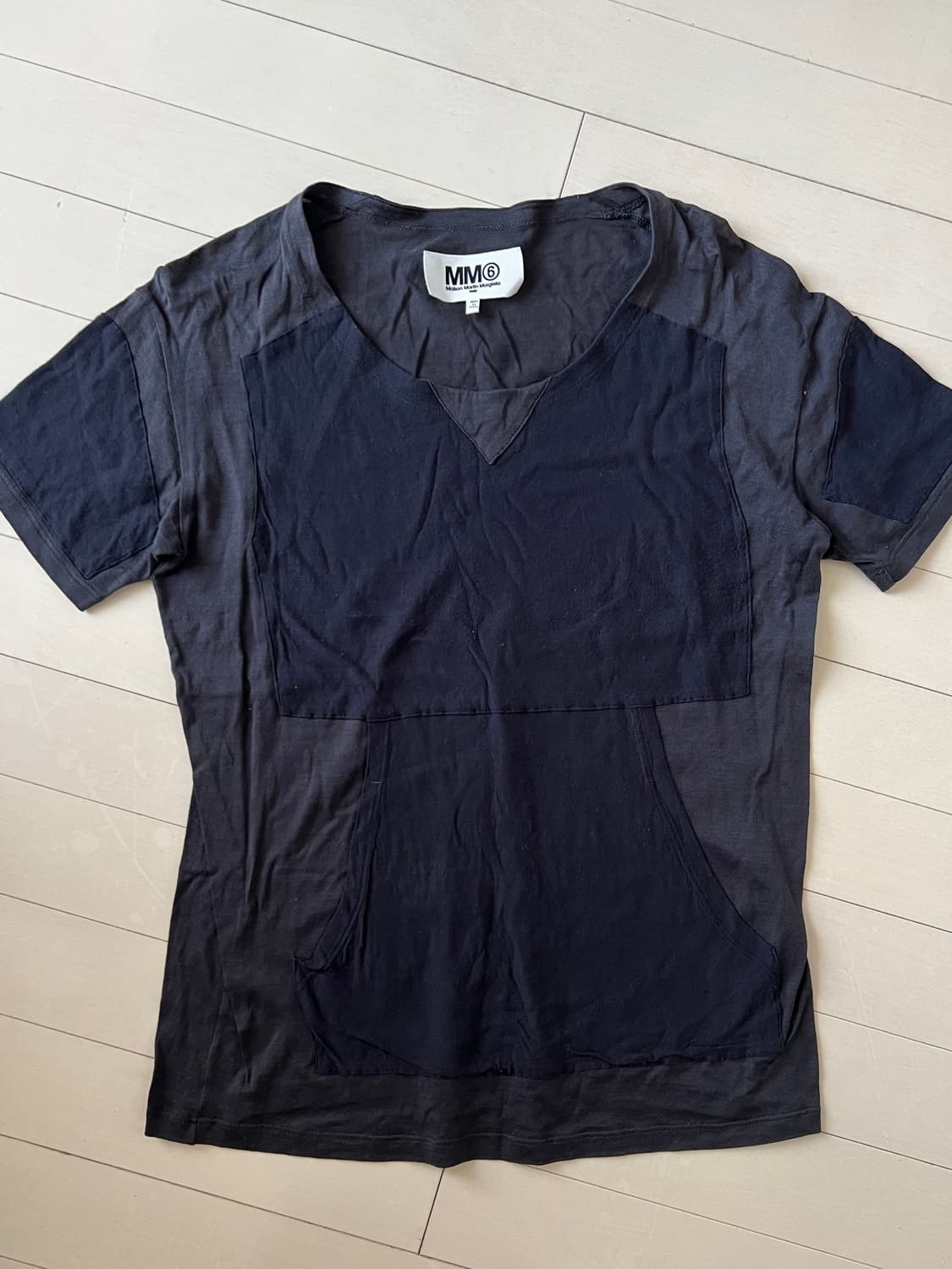 MM6 마르지엘라 블랙 반팔 상품이미지4